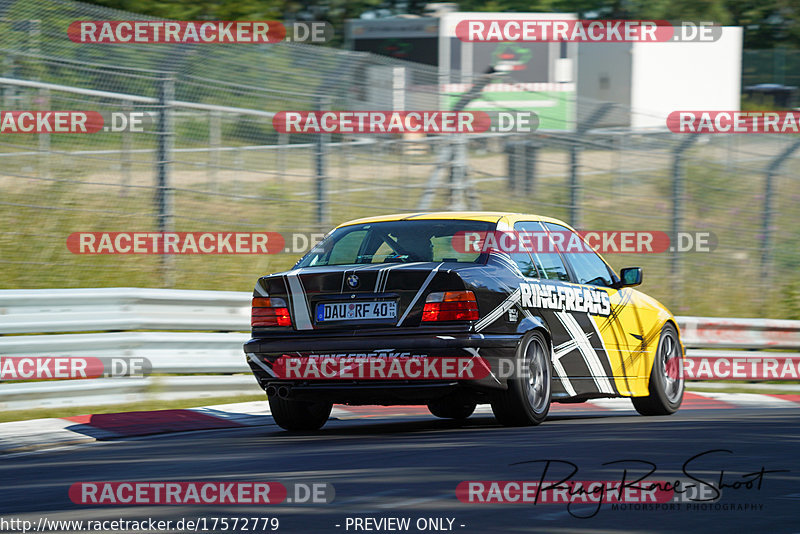 Bild #17572779 - Touristenfahrten Nürburgring Nordschleife (28.06.2022)