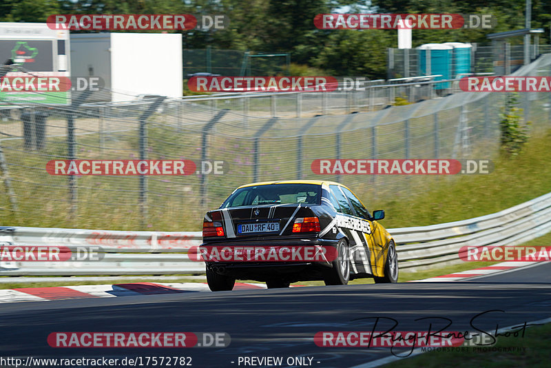 Bild #17572782 - Touristenfahrten Nürburgring Nordschleife (28.06.2022)