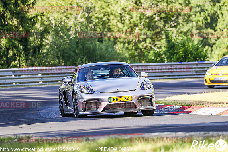 Bild #17574340 - Touristenfahrten Nürburgring Nordschleife (28.06.2022)