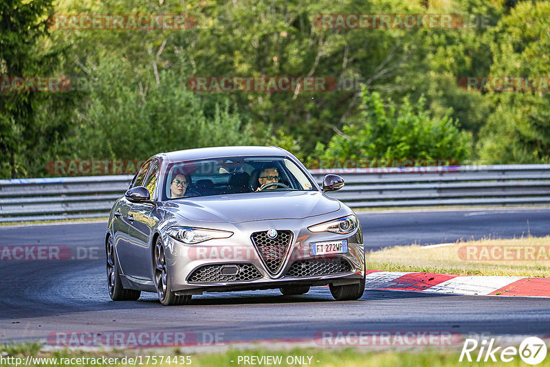 Bild #17574435 - Touristenfahrten Nürburgring Nordschleife (28.06.2022)