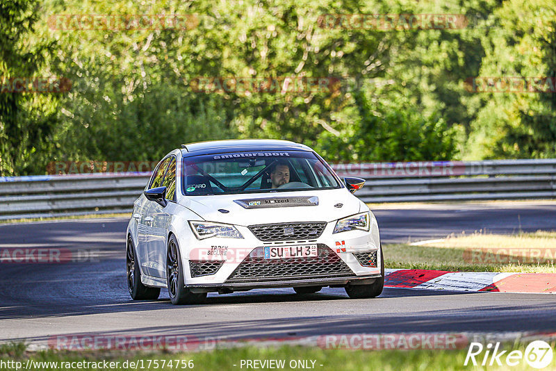 Bild #17574756 - Touristenfahrten Nürburgring Nordschleife (28.06.2022)