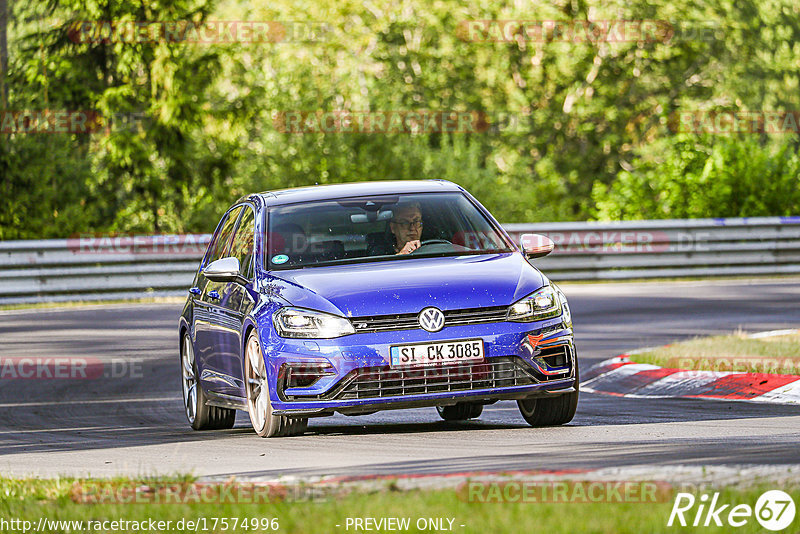 Bild #17574996 - Touristenfahrten Nürburgring Nordschleife (28.06.2022)