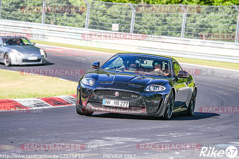 Bild #17575433 - Touristenfahrten Nürburgring Nordschleife (28.06.2022)