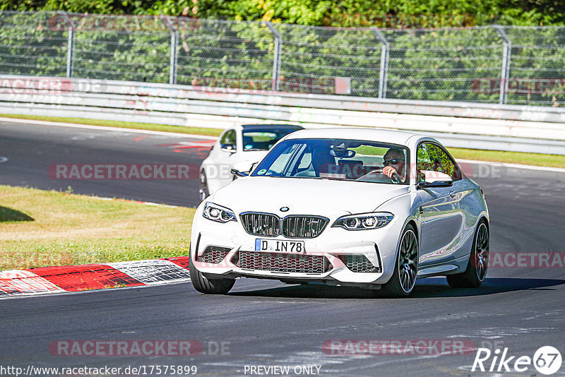 Bild #17575899 - Touristenfahrten Nürburgring Nordschleife (28.06.2022)