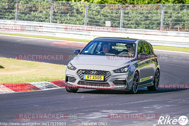 Bild #17575903 - Touristenfahrten Nürburgring Nordschleife (28.06.2022)