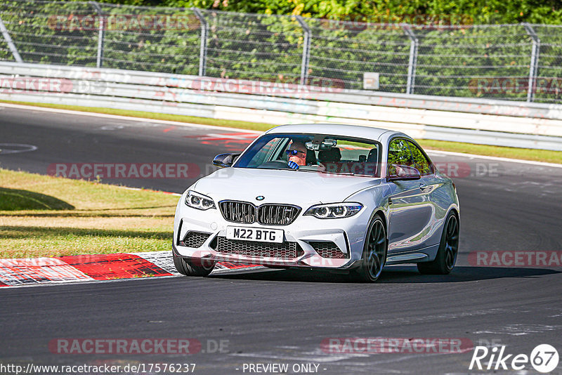 Bild #17576237 - Touristenfahrten Nürburgring Nordschleife (28.06.2022)