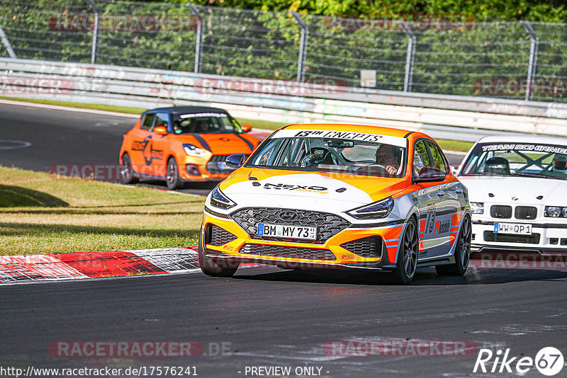 Bild #17576241 - Touristenfahrten Nürburgring Nordschleife (28.06.2022)