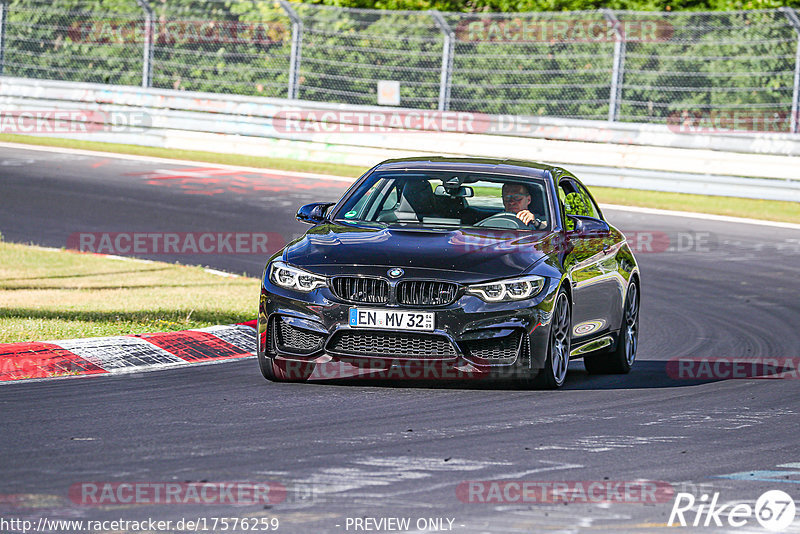 Bild #17576259 - Touristenfahrten Nürburgring Nordschleife (28.06.2022)