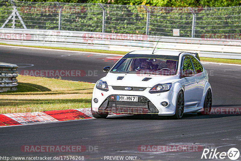 Bild #17576268 - Touristenfahrten Nürburgring Nordschleife (28.06.2022)