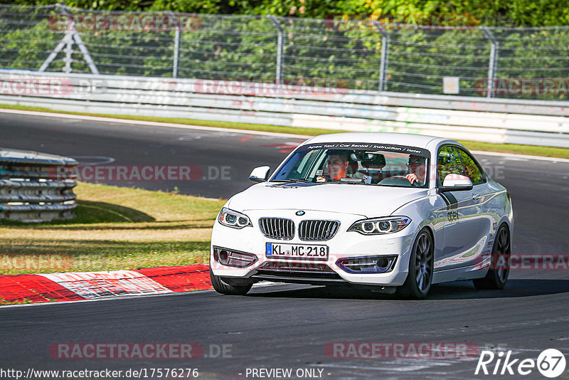 Bild #17576276 - Touristenfahrten Nürburgring Nordschleife (28.06.2022)