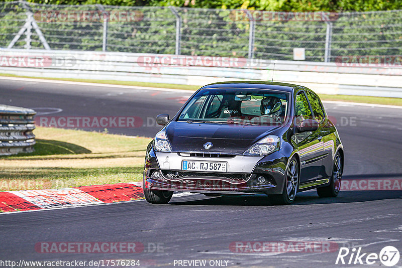 Bild #17576284 - Touristenfahrten Nürburgring Nordschleife (28.06.2022)