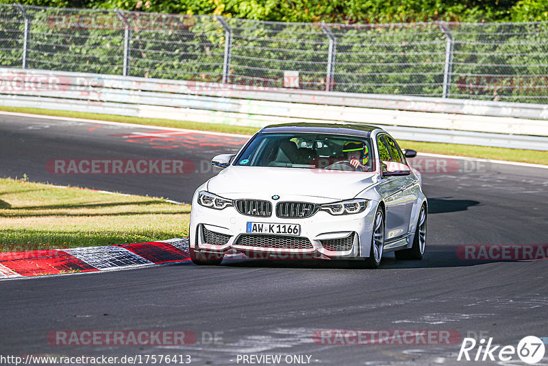 Bild #17576413 - Touristenfahrten Nürburgring Nordschleife (28.06.2022)