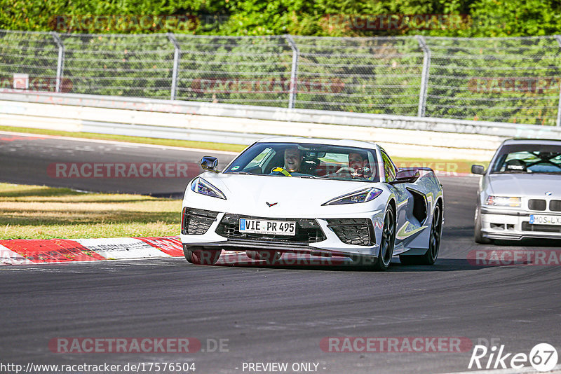 Bild #17576504 - Touristenfahrten Nürburgring Nordschleife (28.06.2022)