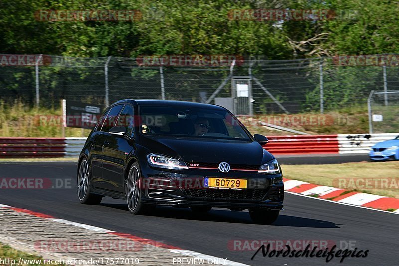 Bild #17577019 - Touristenfahrten Nürburgring Nordschleife (28.06.2022)