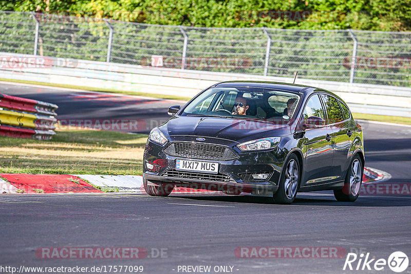 Bild #17577099 - Touristenfahrten Nürburgring Nordschleife (28.06.2022)