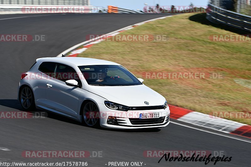 Bild #17578786 - Touristenfahrten Nürburgring Nordschleife (28.06.2022)