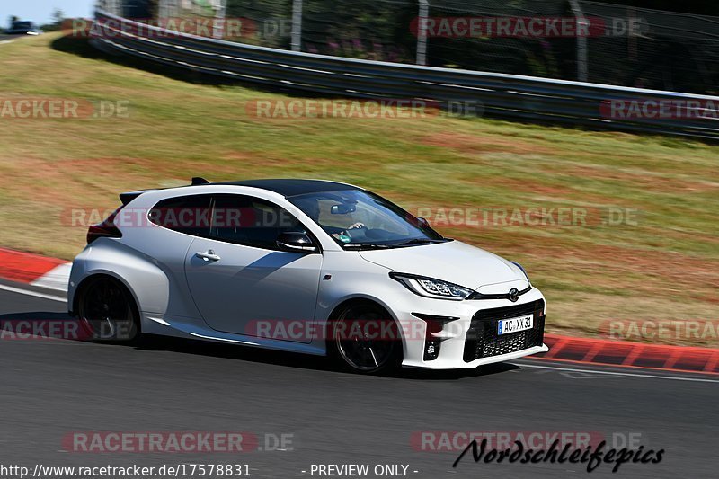 Bild #17578831 - Touristenfahrten Nürburgring Nordschleife (28.06.2022)