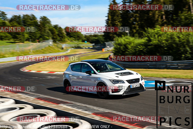 Bild #17580688 - Touristenfahrten Nürburgring Nordschleife (28.06.2022)