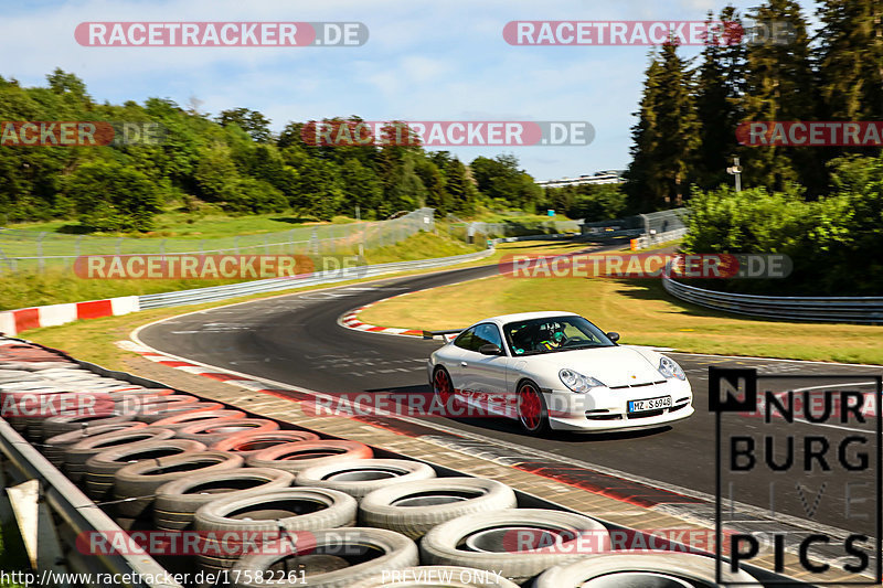 Bild #17582261 - Touristenfahrten Nürburgring Nordschleife (28.06.2022)