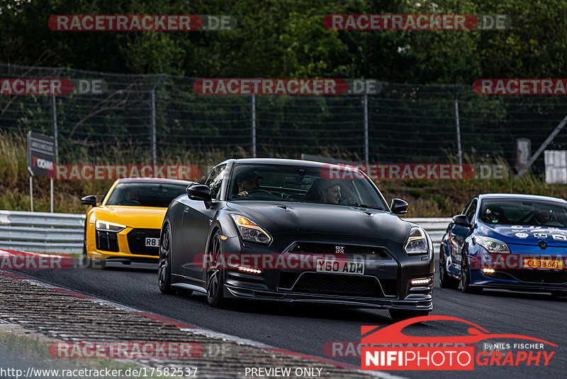 Bild #17582537 - Touristenfahrten Nürburgring Nordschleife (30.06.2022)