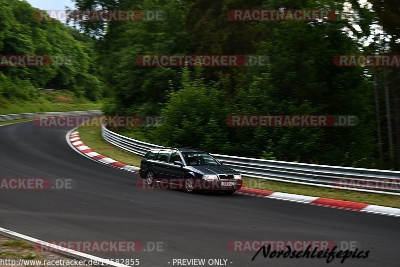 Bild #17582855 - Touristenfahrten Nürburgring Nordschleife (30.06.2022)