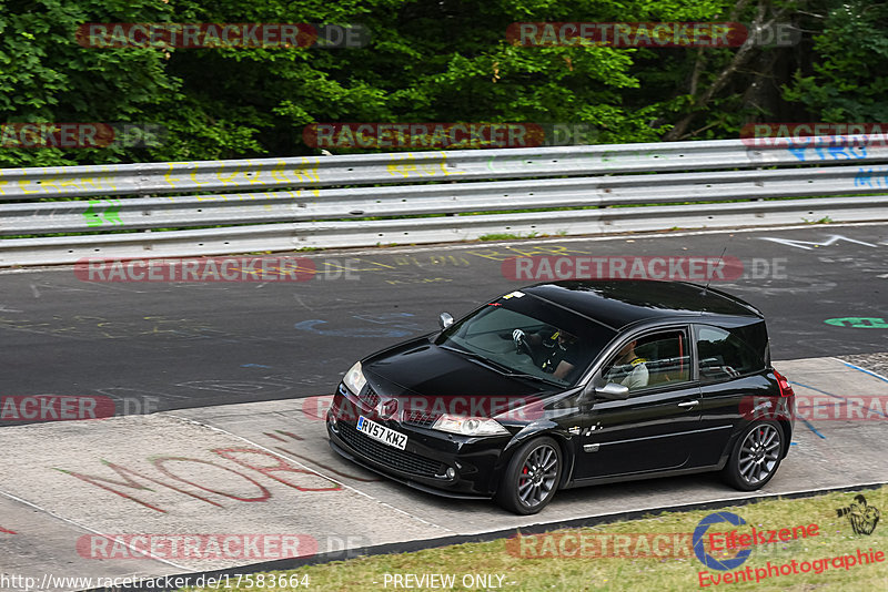 Bild #17583664 - Touristenfahrten Nürburgring Nordschleife (30.06.2022)