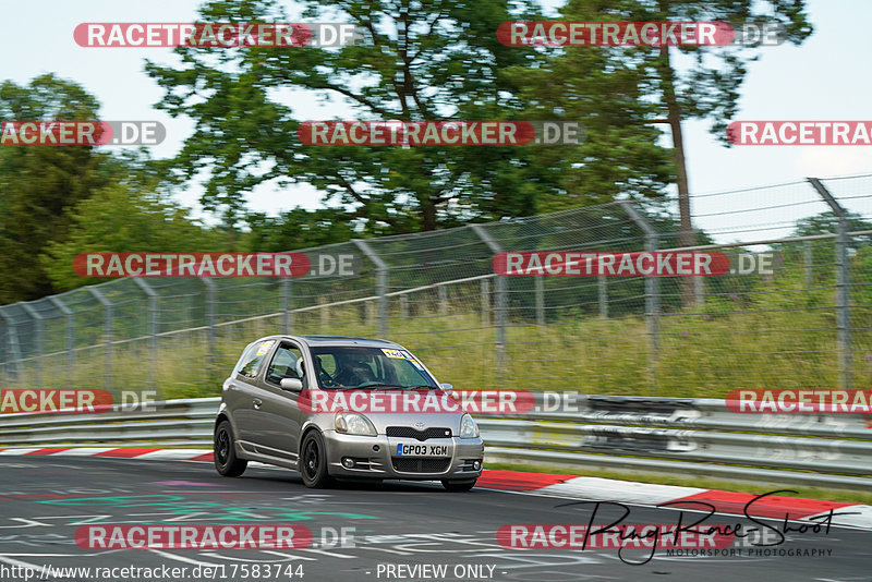 Bild #17583744 - Touristenfahrten Nürburgring Nordschleife (30.06.2022)