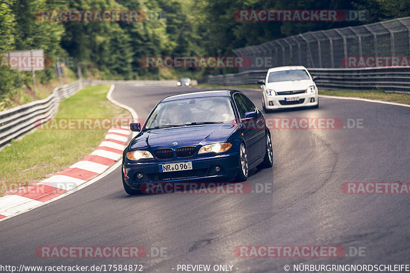 Bild #17584872 - Touristenfahrten Nürburgring Nordschleife (30.06.2022)