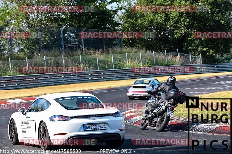 Bild #17585500 - Touristenfahrten Nürburgring Nordschleife (30.06.2022)