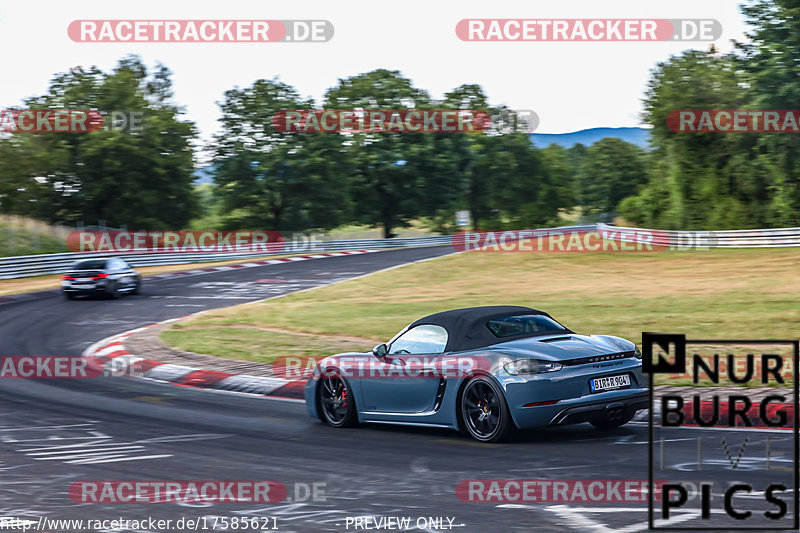 Bild #17585621 - Touristenfahrten Nürburgring Nordschleife (30.06.2022)