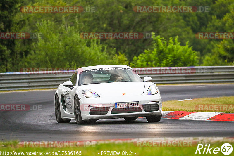 Bild #17586165 - Touristenfahrten Nürburgring Nordschleife (30.06.2022)