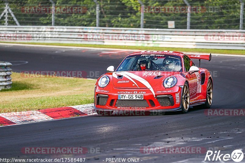 Bild #17586487 - Touristenfahrten Nürburgring Nordschleife (30.06.2022)