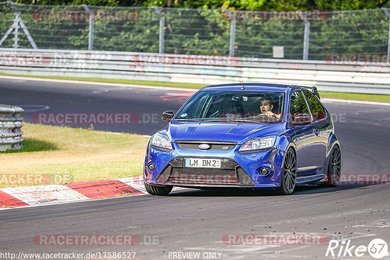 Bild #17586527 - Touristenfahrten Nürburgring Nordschleife (30.06.2022)