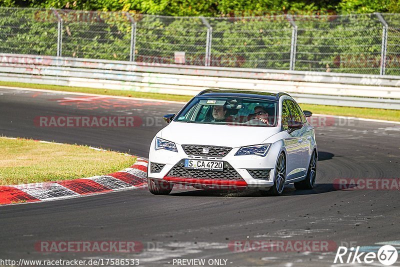 Bild #17586533 - Touristenfahrten Nürburgring Nordschleife (30.06.2022)