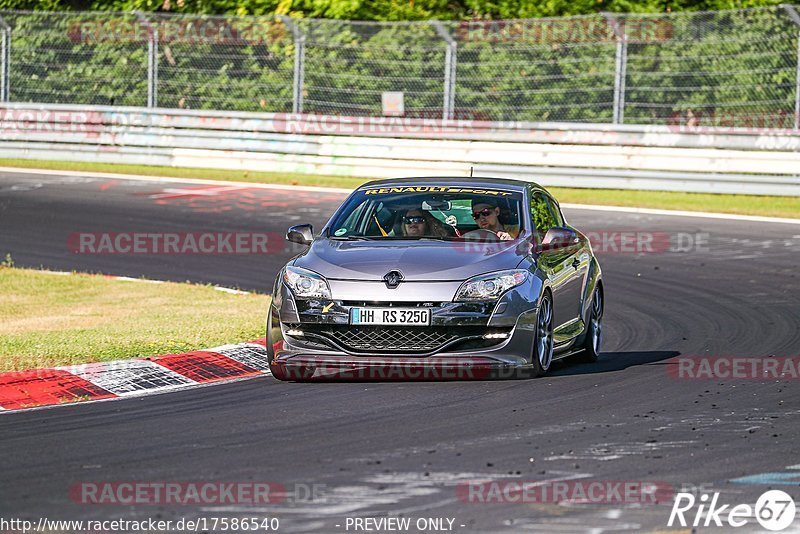 Bild #17586540 - Touristenfahrten Nürburgring Nordschleife (30.06.2022)