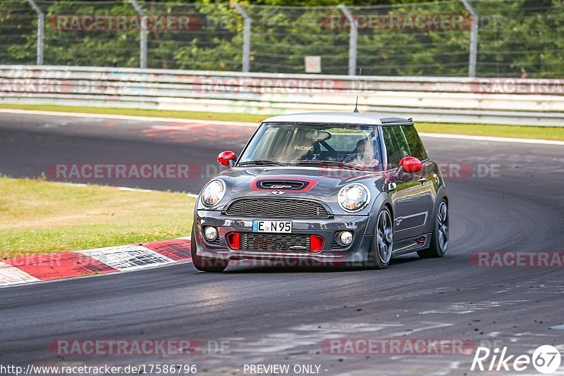 Bild #17586796 - Touristenfahrten Nürburgring Nordschleife (30.06.2022)