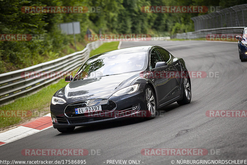 Bild #17586895 - Touristenfahrten Nürburgring Nordschleife (30.06.2022)