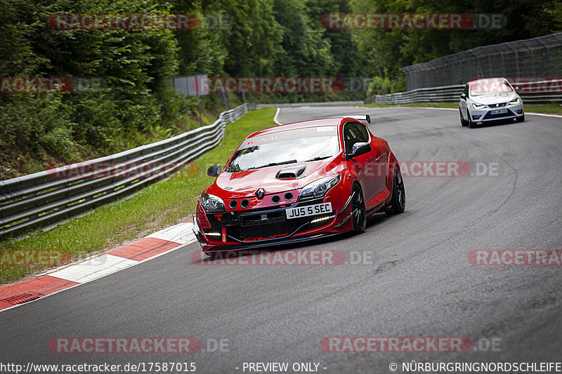 Bild #17587015 - Touristenfahrten Nürburgring Nordschleife (30.06.2022)