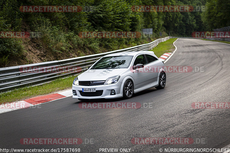 Bild #17587698 - Touristenfahrten Nürburgring Nordschleife (30.06.2022)