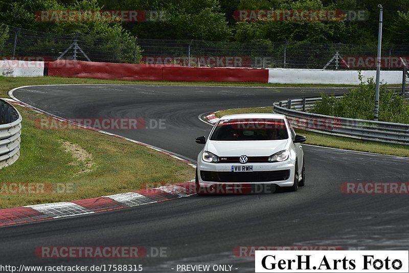 Bild #17588315 - Touristenfahrten Nürburgring Nordschleife (30.06.2022)