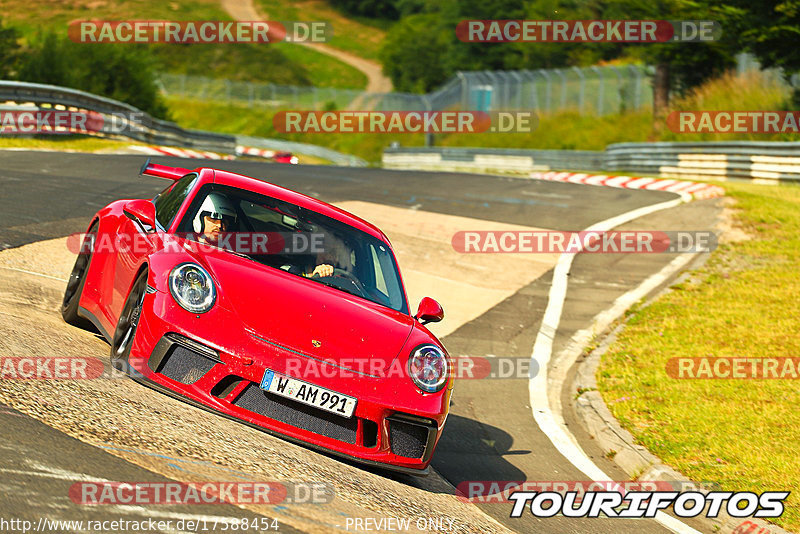 Bild #17588454 - Touristenfahrten Nürburgring Nordschleife (30.06.2022)