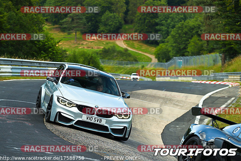 Bild #17588758 - Touristenfahrten Nürburgring Nordschleife (30.06.2022)