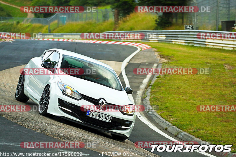 Bild #17590032 - Touristenfahrten Nürburgring Nordschleife (30.06.2022)