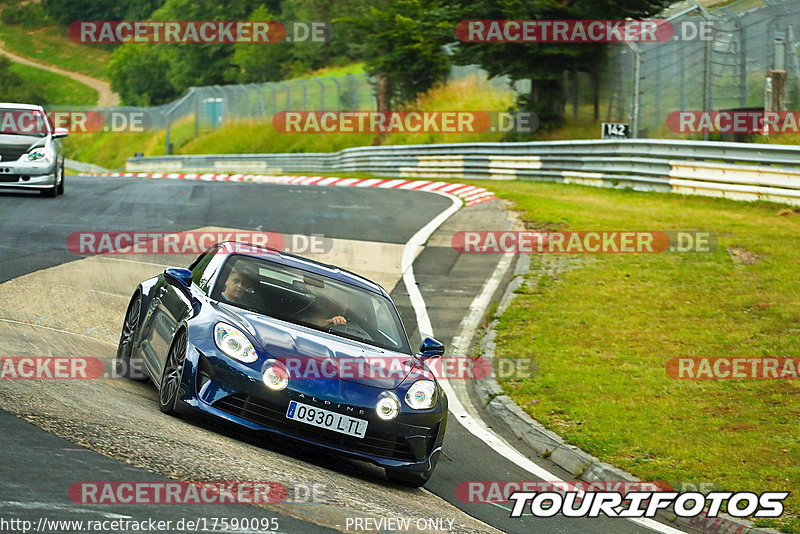 Bild #17590095 - Touristenfahrten Nürburgring Nordschleife (30.06.2022)