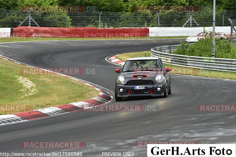 Bild #17590541 - Touristenfahrten Nürburgring Nordschleife (30.06.2022)