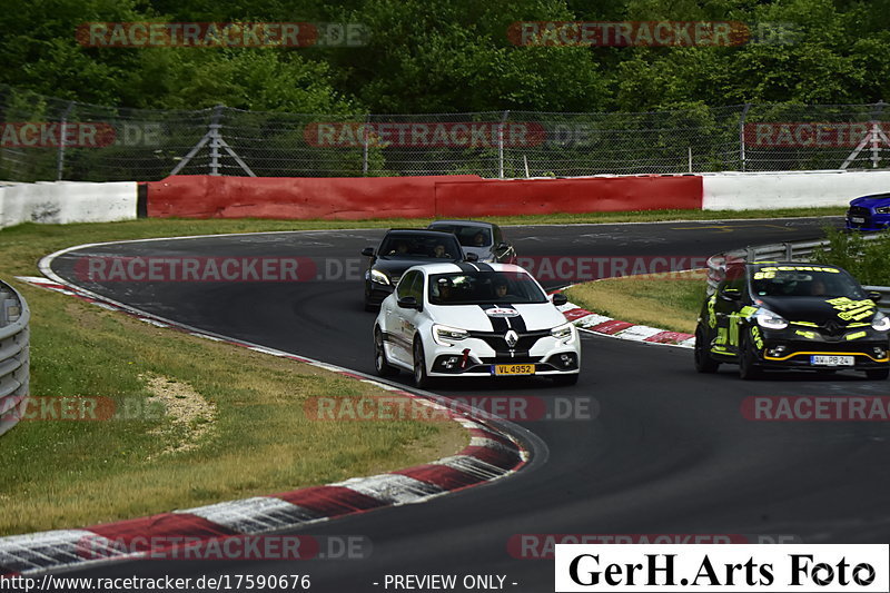 Bild #17590676 - Touristenfahrten Nürburgring Nordschleife (30.06.2022)