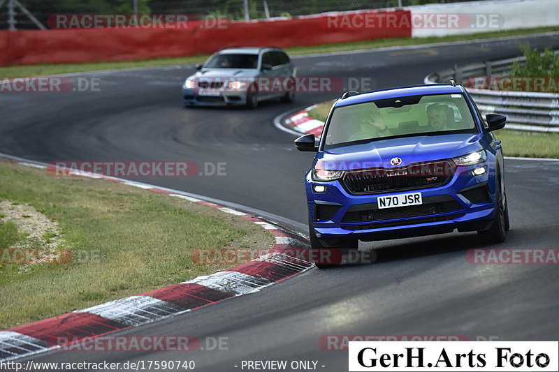 Bild #17590740 - Touristenfahrten Nürburgring Nordschleife (30.06.2022)