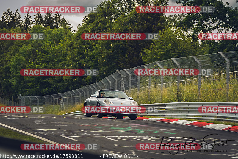 Bild #17593811 - Touristenfahrten Nürburgring Nordschleife (01.07.2022)