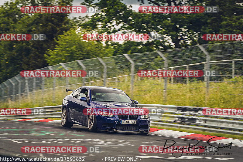 Bild #17593852 - Touristenfahrten Nürburgring Nordschleife (01.07.2022)