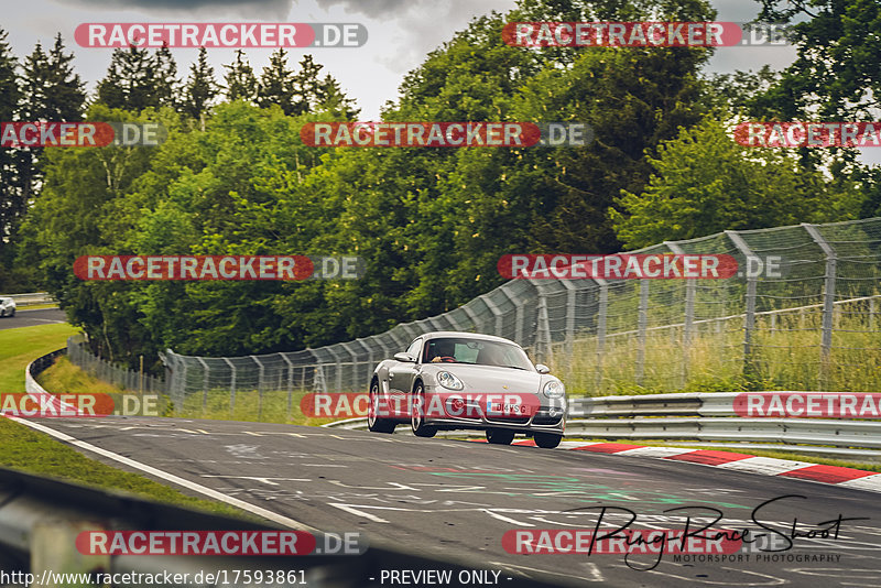 Bild #17593861 - Touristenfahrten Nürburgring Nordschleife (01.07.2022)